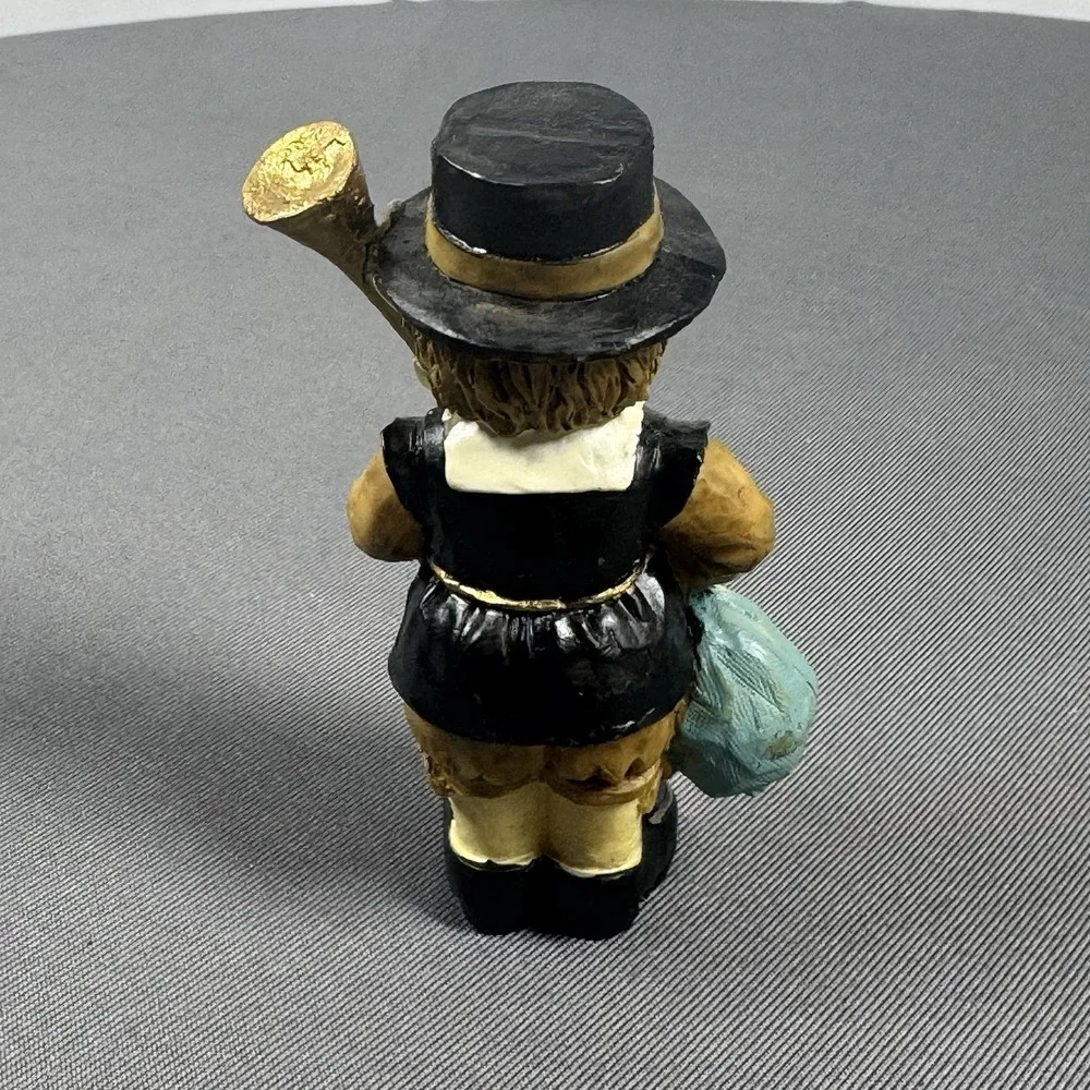 Vintage Thanksgiving Figuring Bob Schneeberg?‎  Pilgrim With Musket